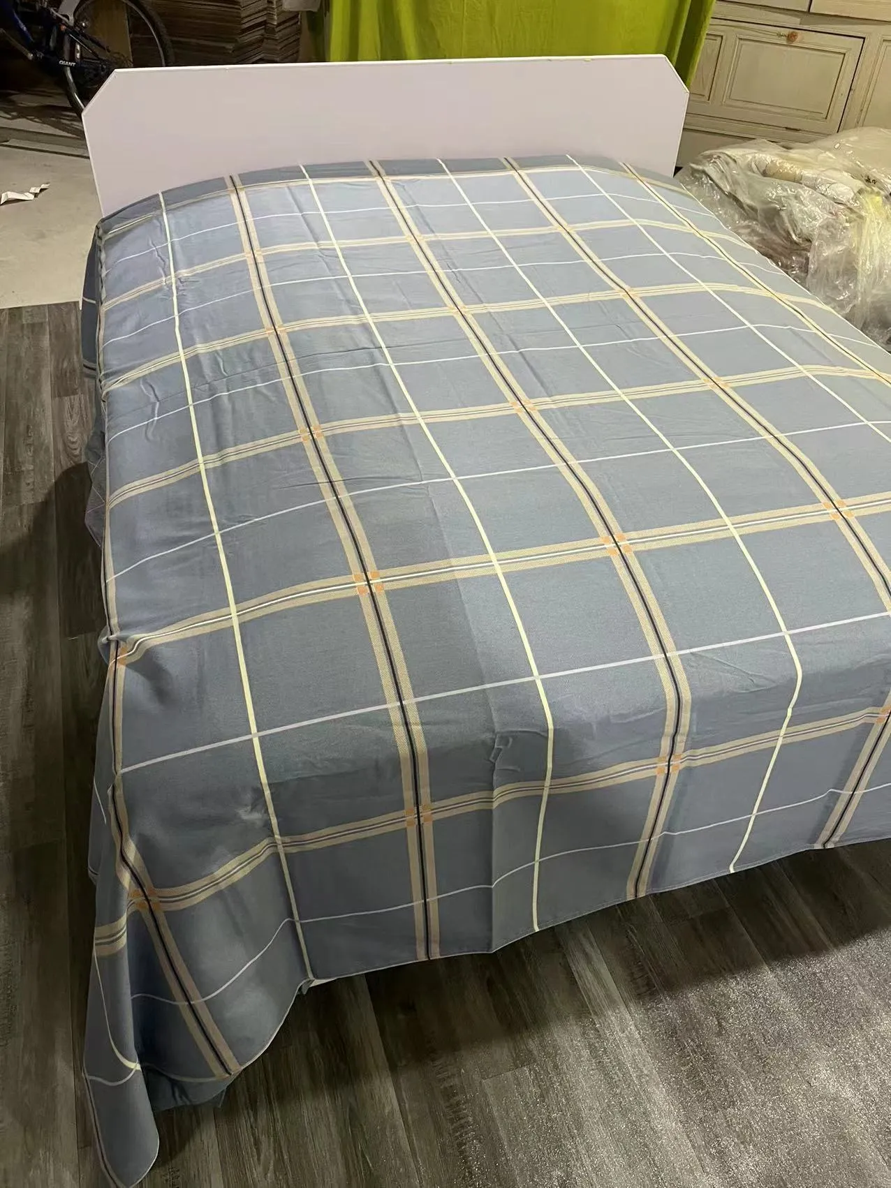 200x230cm Cotton Knitted Blanket with Customized Patterns, Handmade Weaving and Printing Craftsmanship