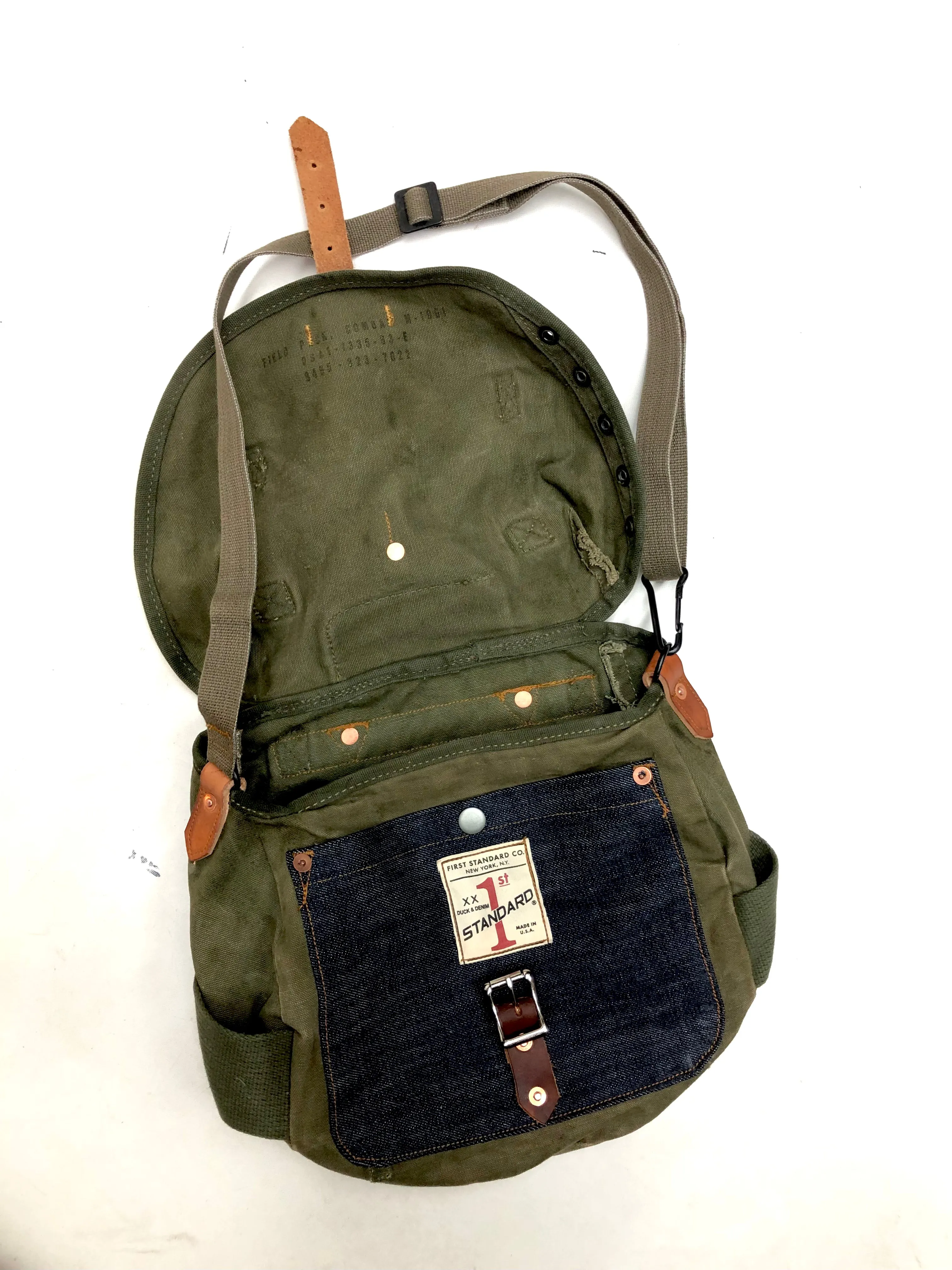 685 / small shoulder bag