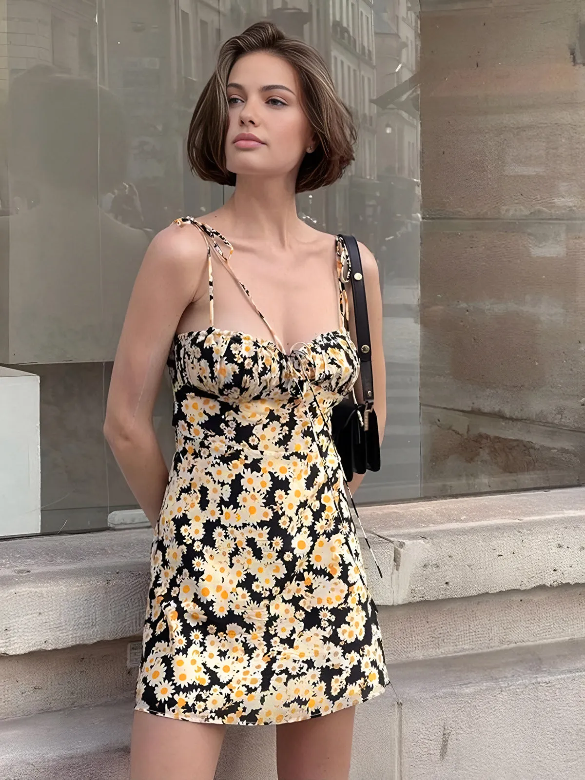 Daisy Printed Graceful Floral Short Dress