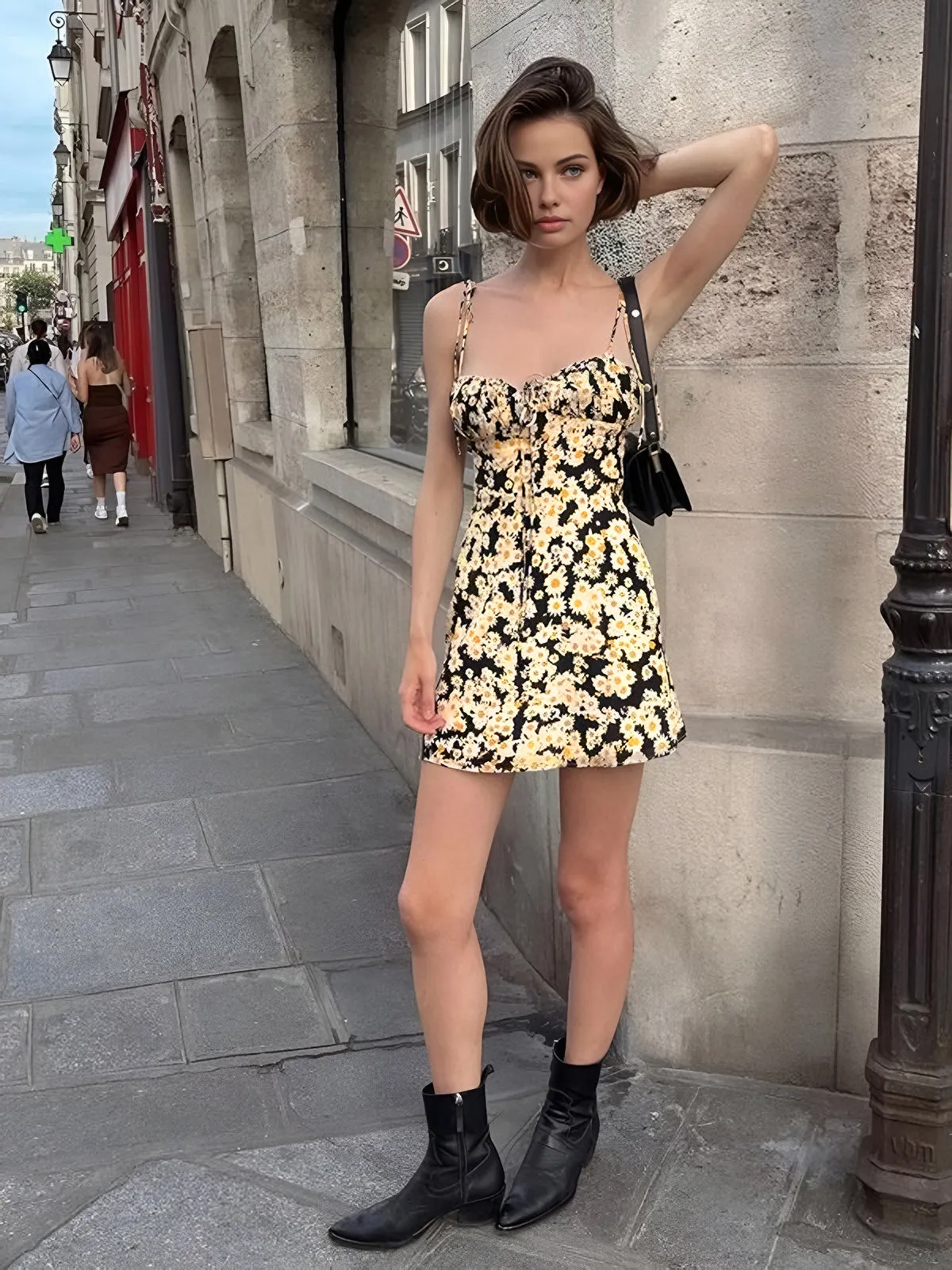 Daisy Printed Graceful Floral Short Dress