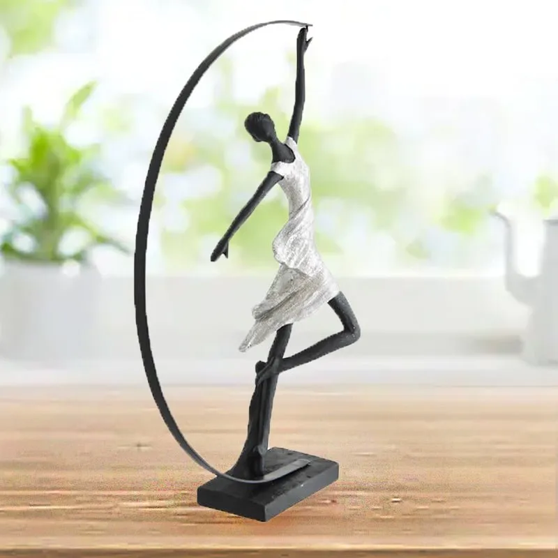 Dancing In The Wind - Mixed Media Sculputure