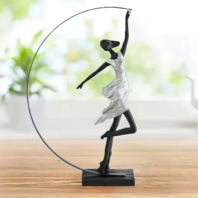 Dancing In The Wind - Mixed Media Sculputure
