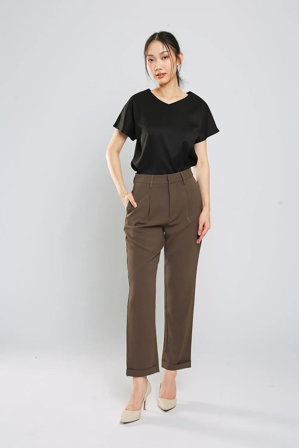 Danna V-Neck Top in Black