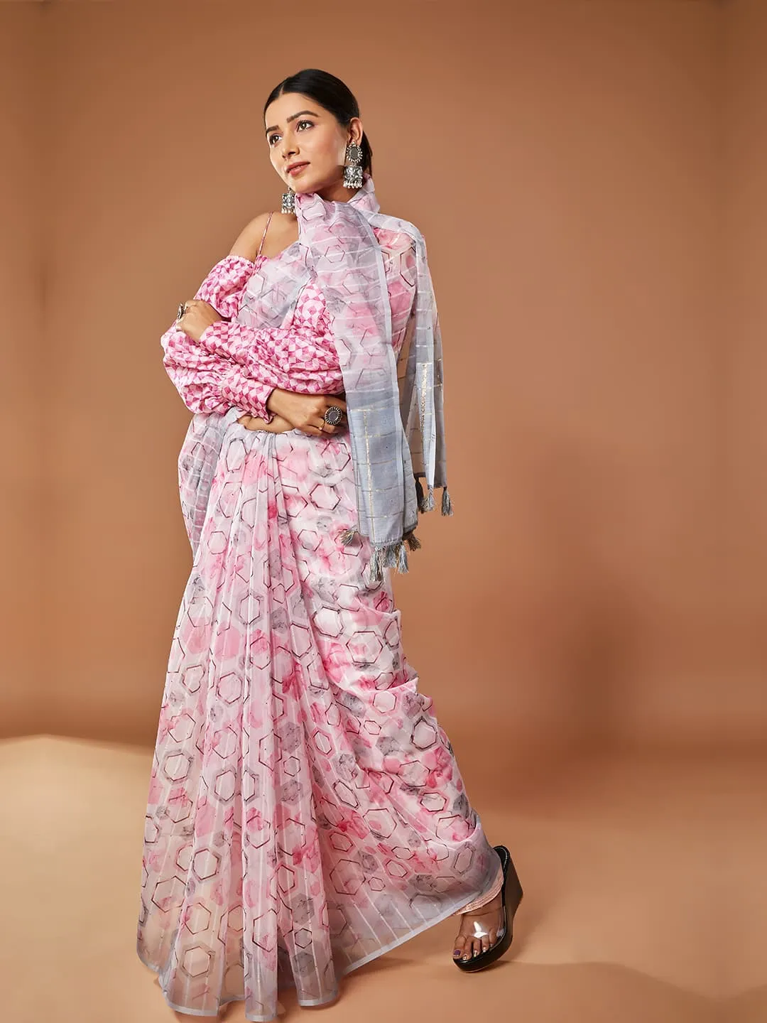 Graceful Pink Tissue Saree With Grey Border