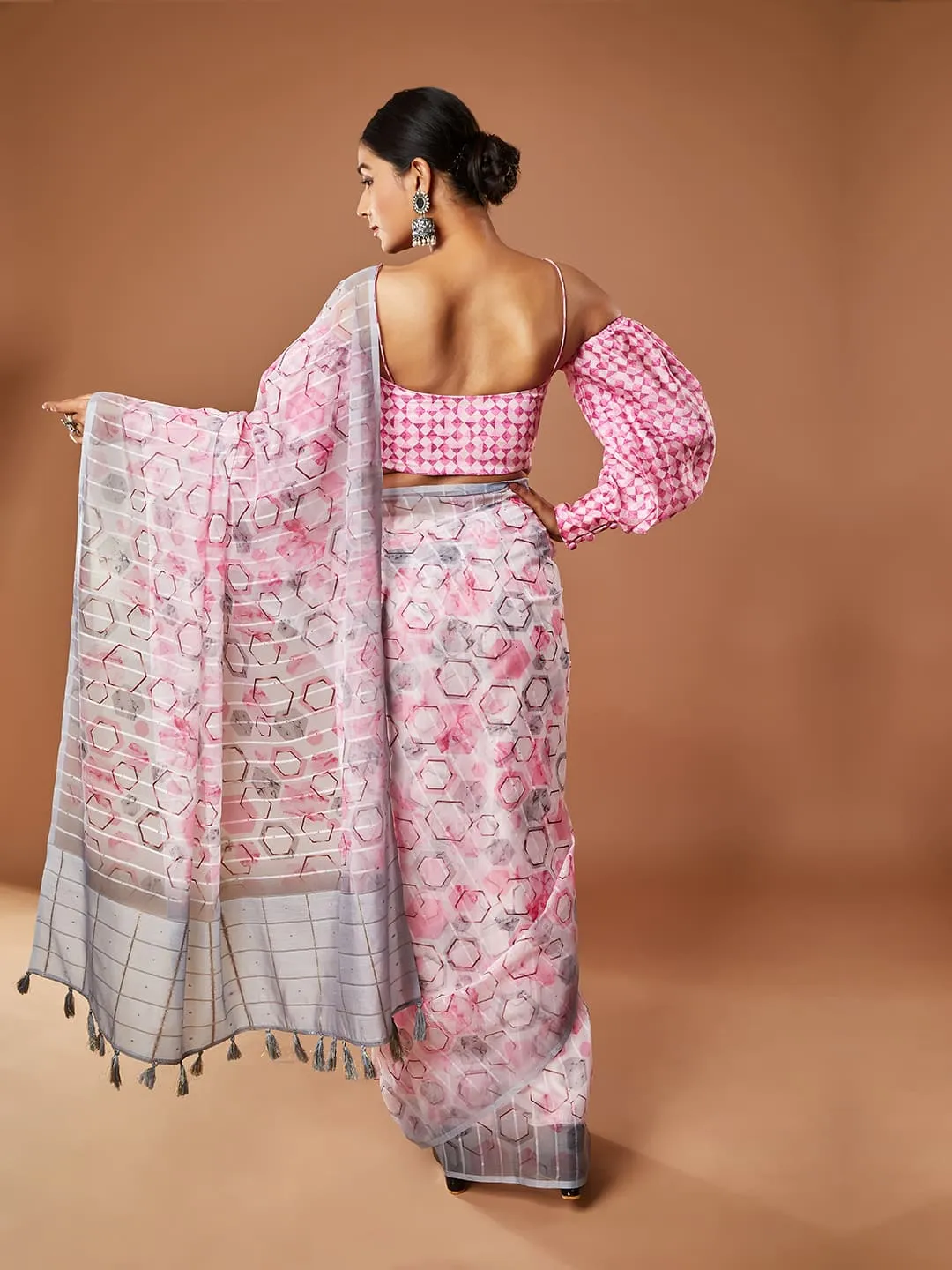 Graceful Pink Tissue Saree With Grey Border