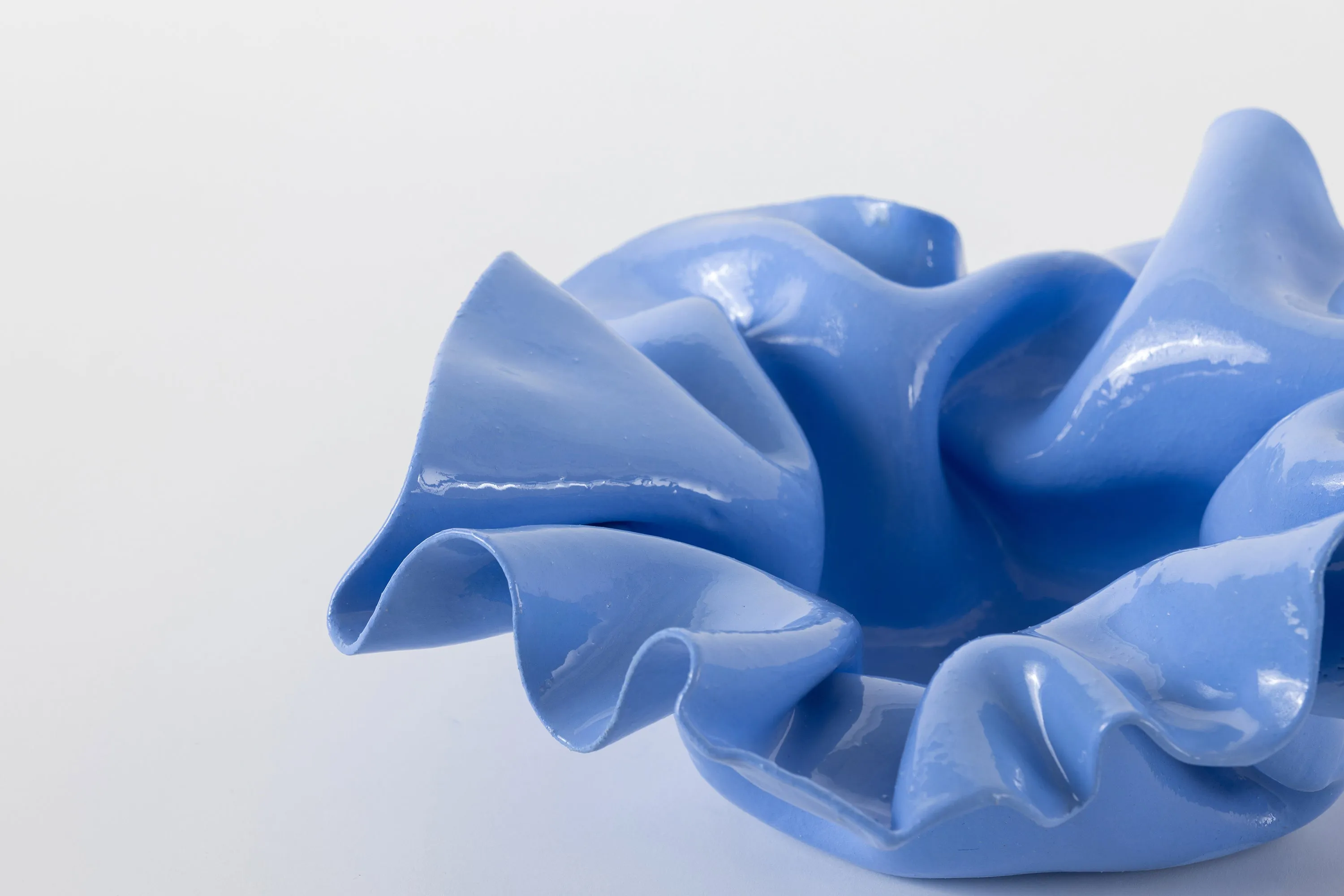 Large Wave Bowl Gloss Sky