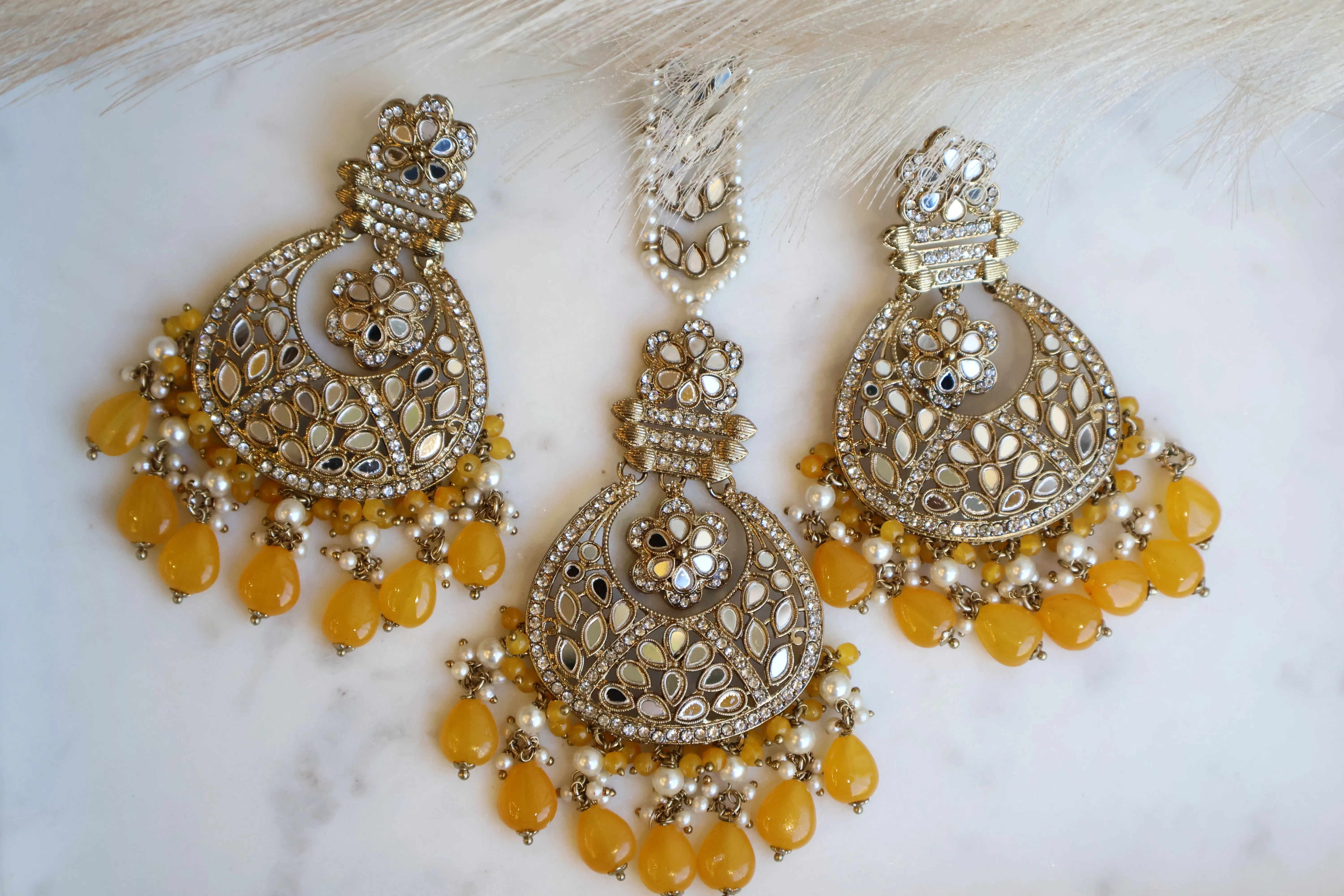 Mirrored Stylish Earring With Tikka