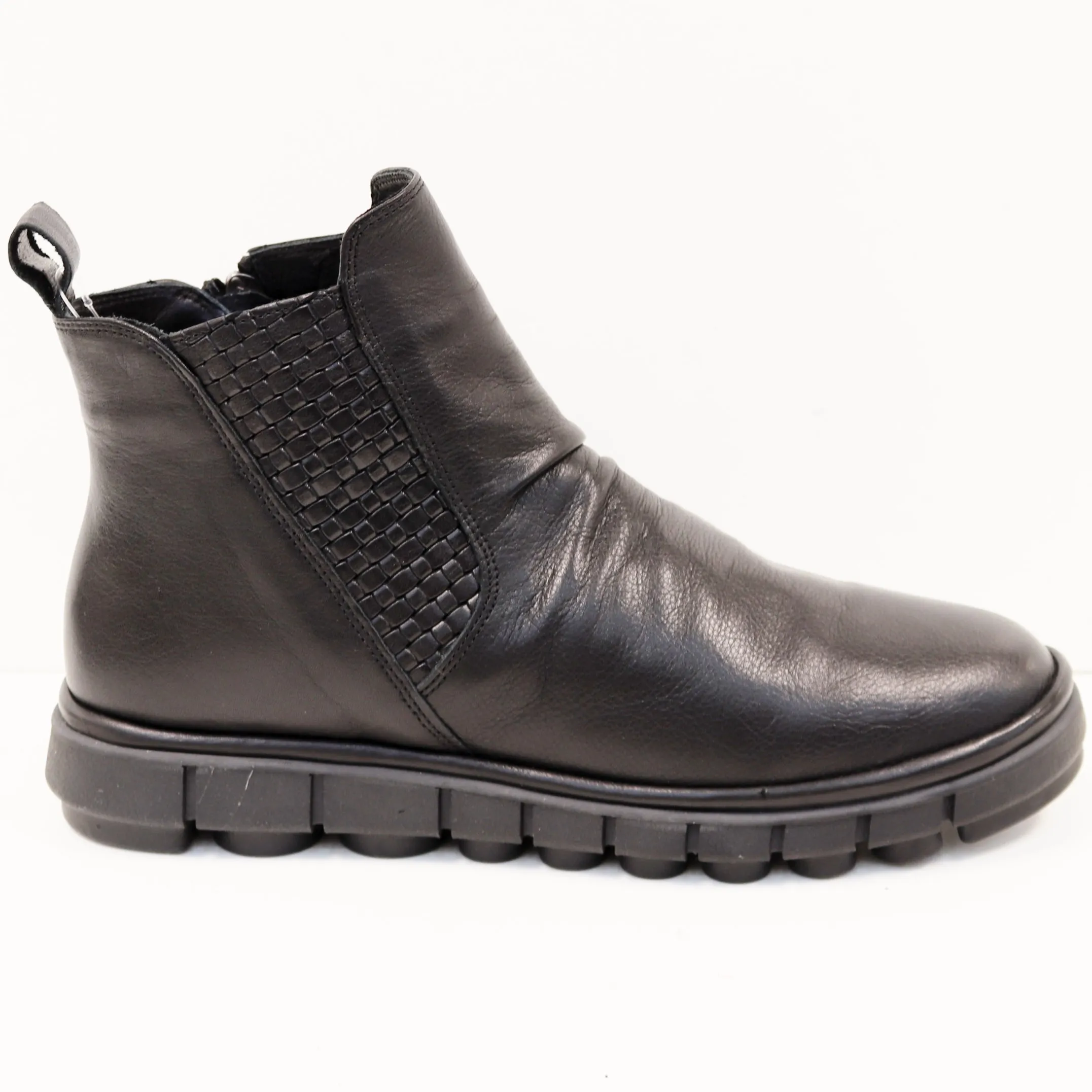 PLEATED CASUAL BOOTIE