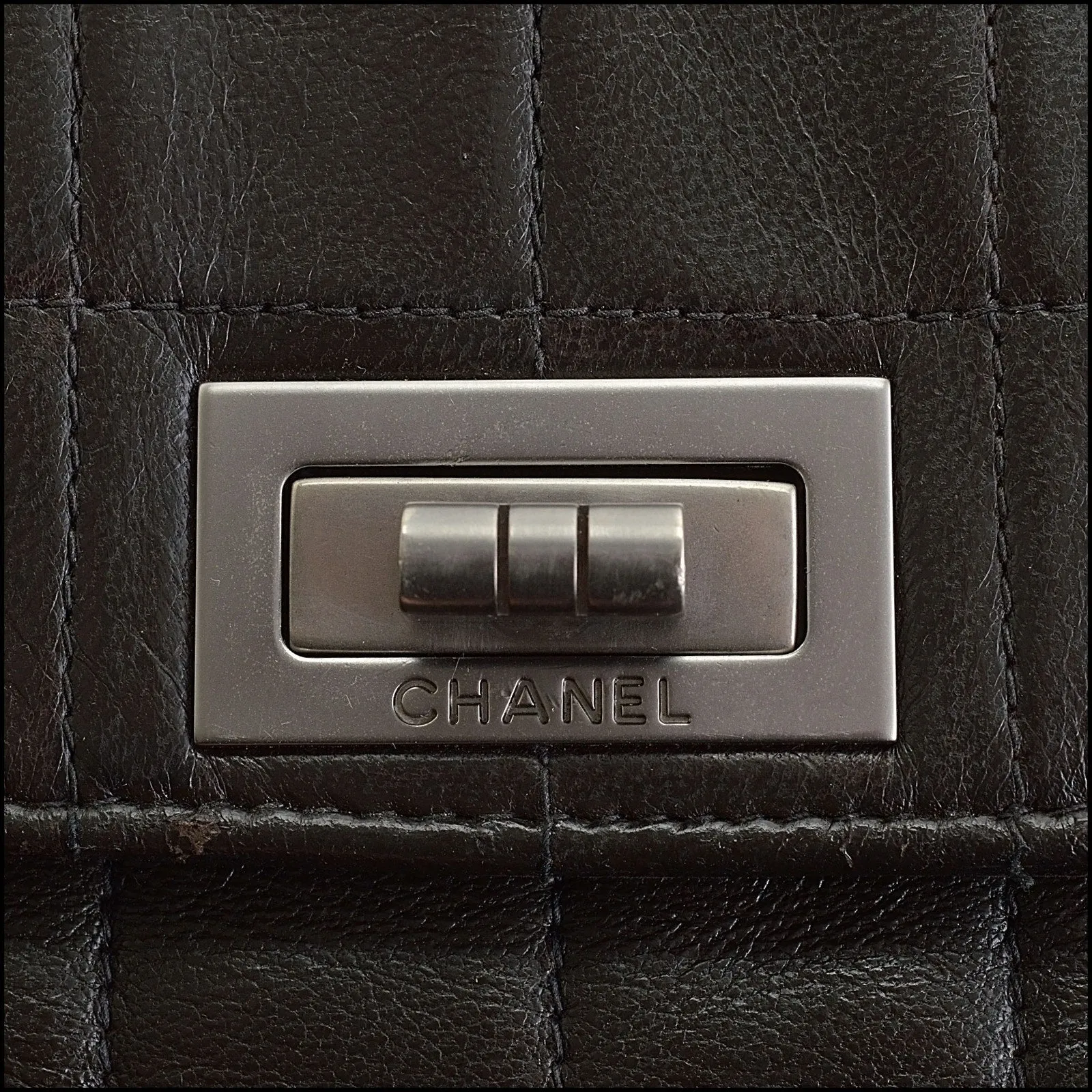 RDC14063 Authentic CHANEL Vintage 2000 Dark Brown Lambskin Mademoiselle Flap Bag