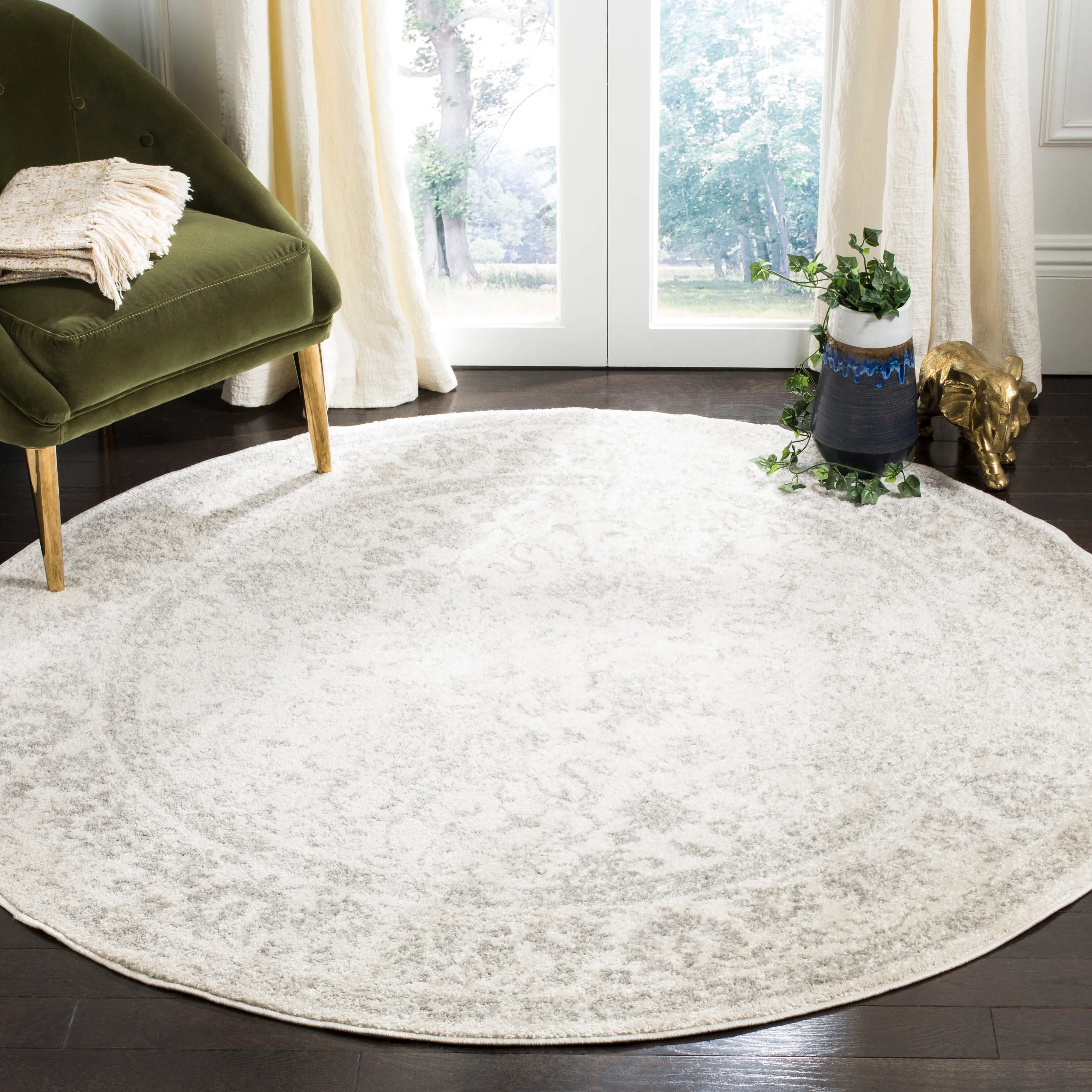 Safavieh Adirondack 109 Rug, Silver, ADR109