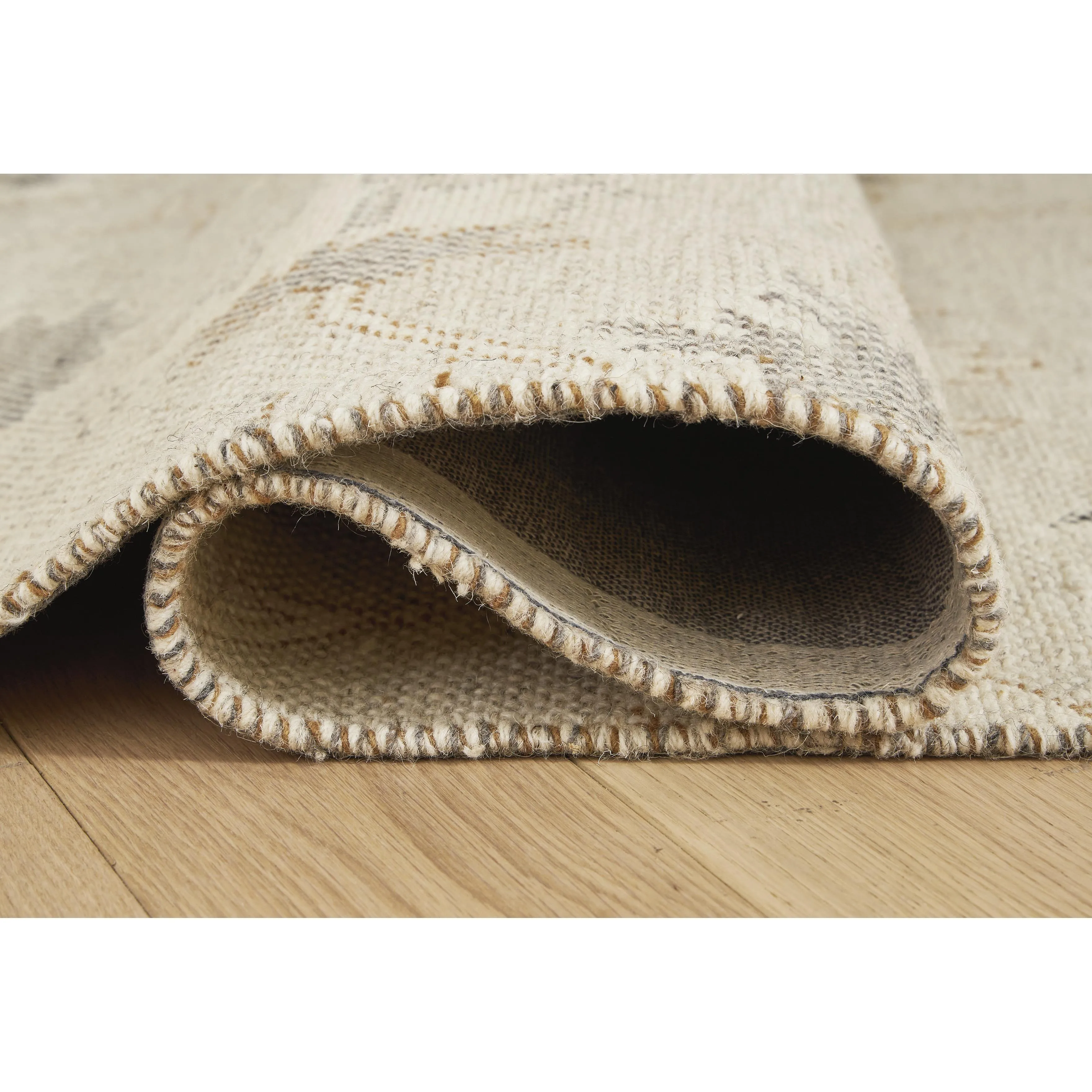 Signature Design by Ashley Calkin R406392 Medium Rug