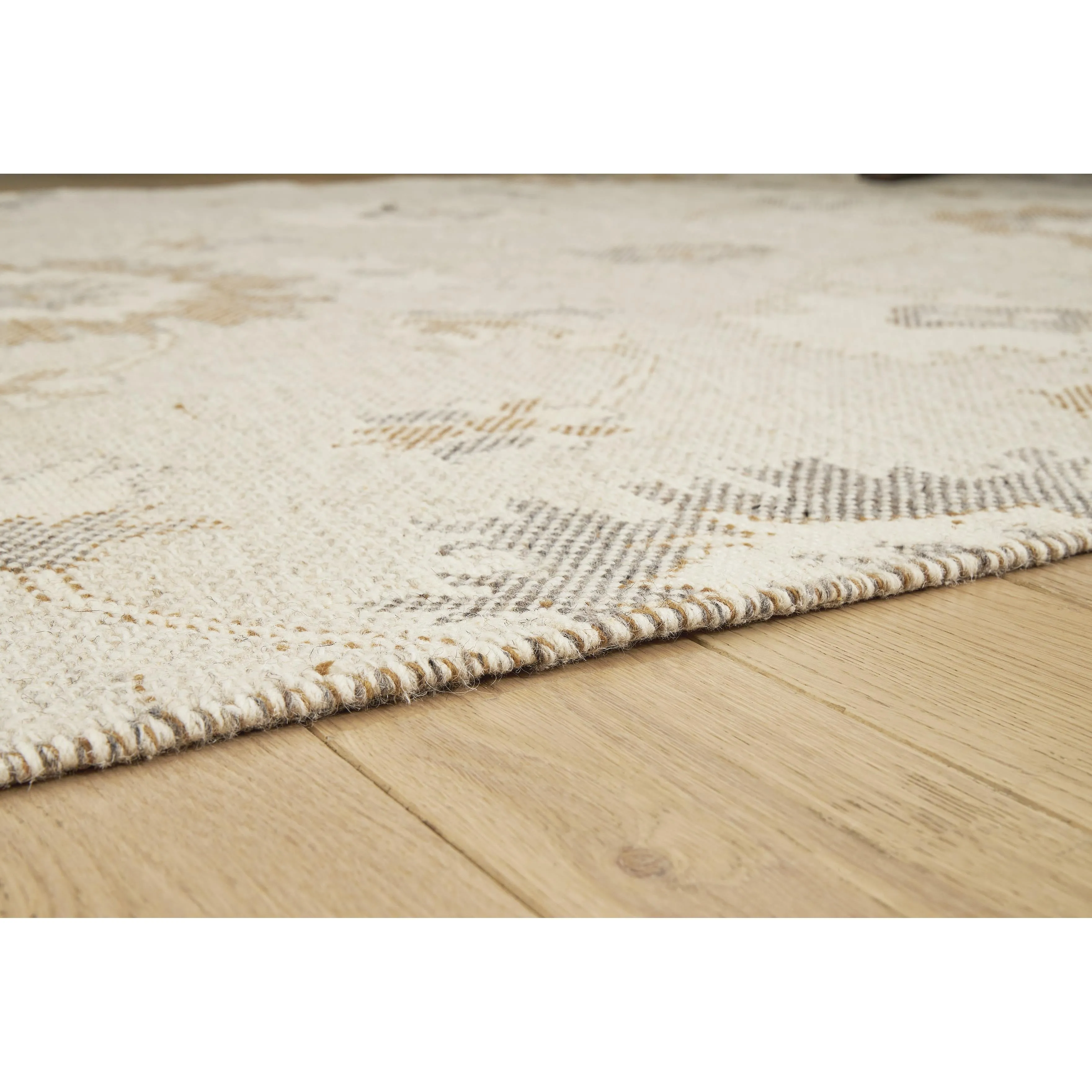 Signature Design by Ashley Calkin R406392 Medium Rug