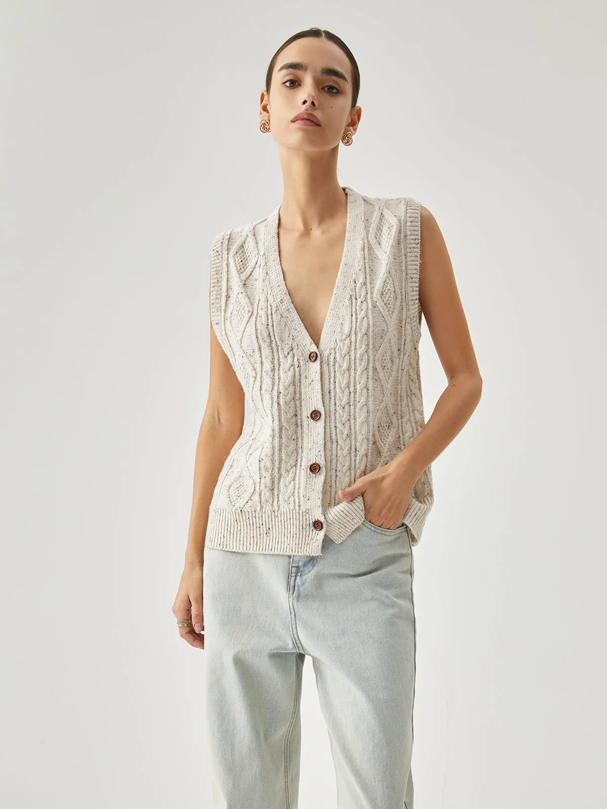 Sleeveless Crocheted Graceful Cable Argyle Cardigan