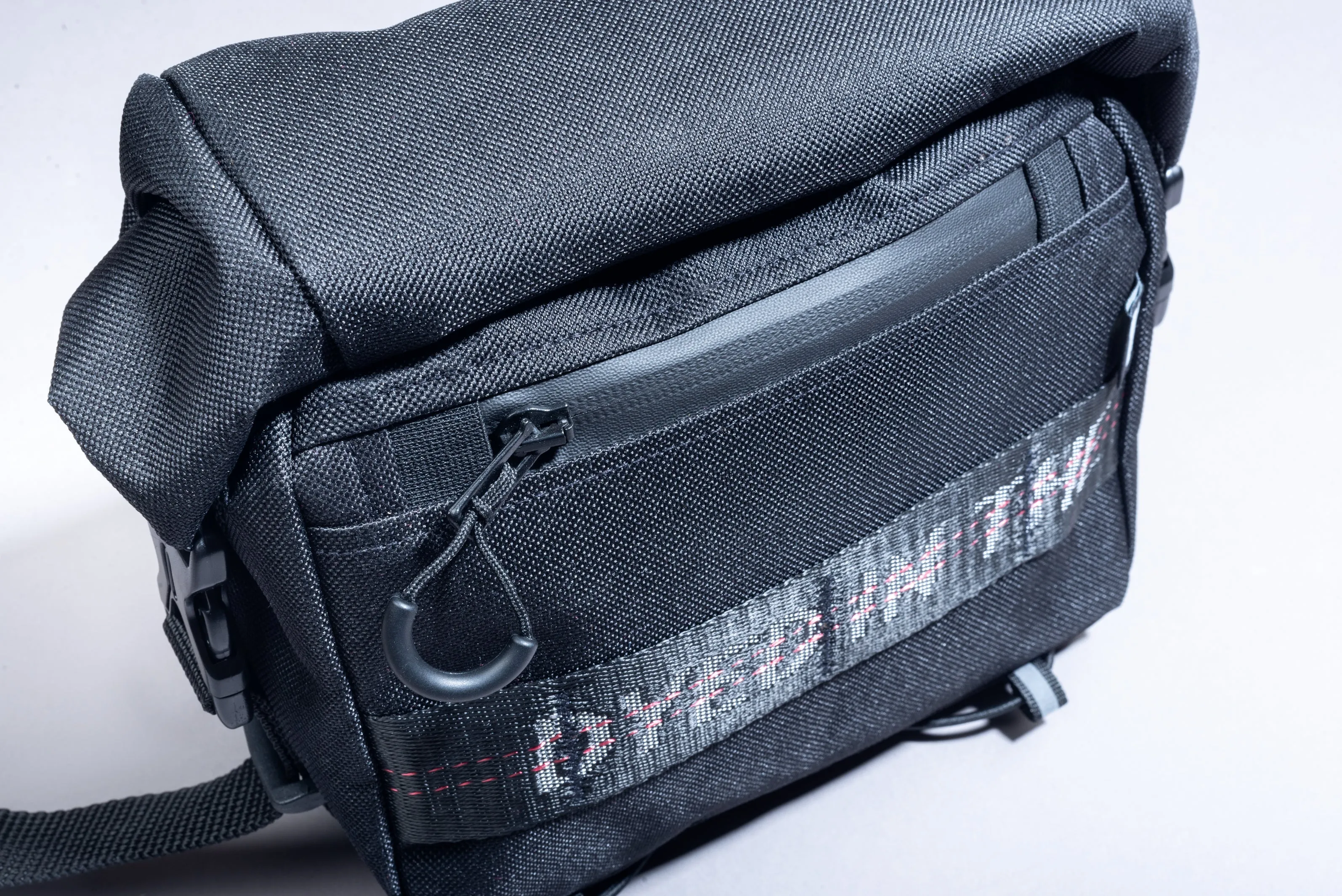 THE EVERYWHERE BAG