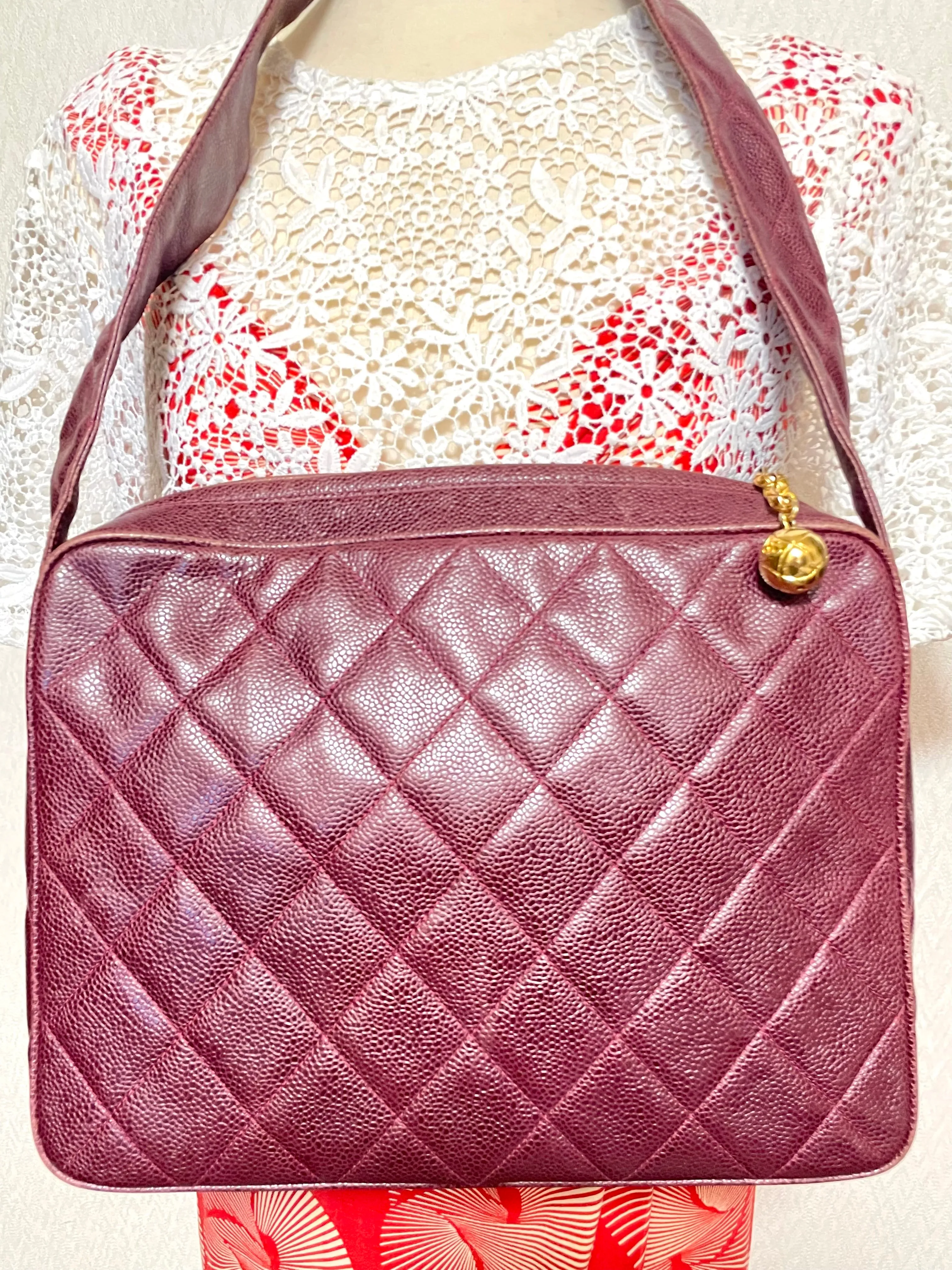 Vintage CHANEL wine caviar leather messenger large, jumbo shoulder bag with golden CC ball charm. Classic purse for daily use. 060922ys