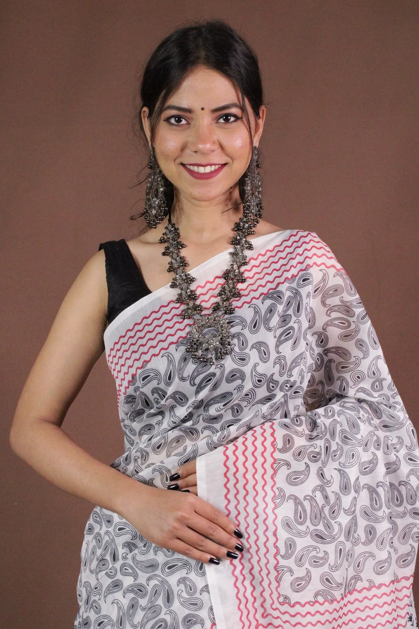 White Handblock cotton print Wrap in 1 minute saree