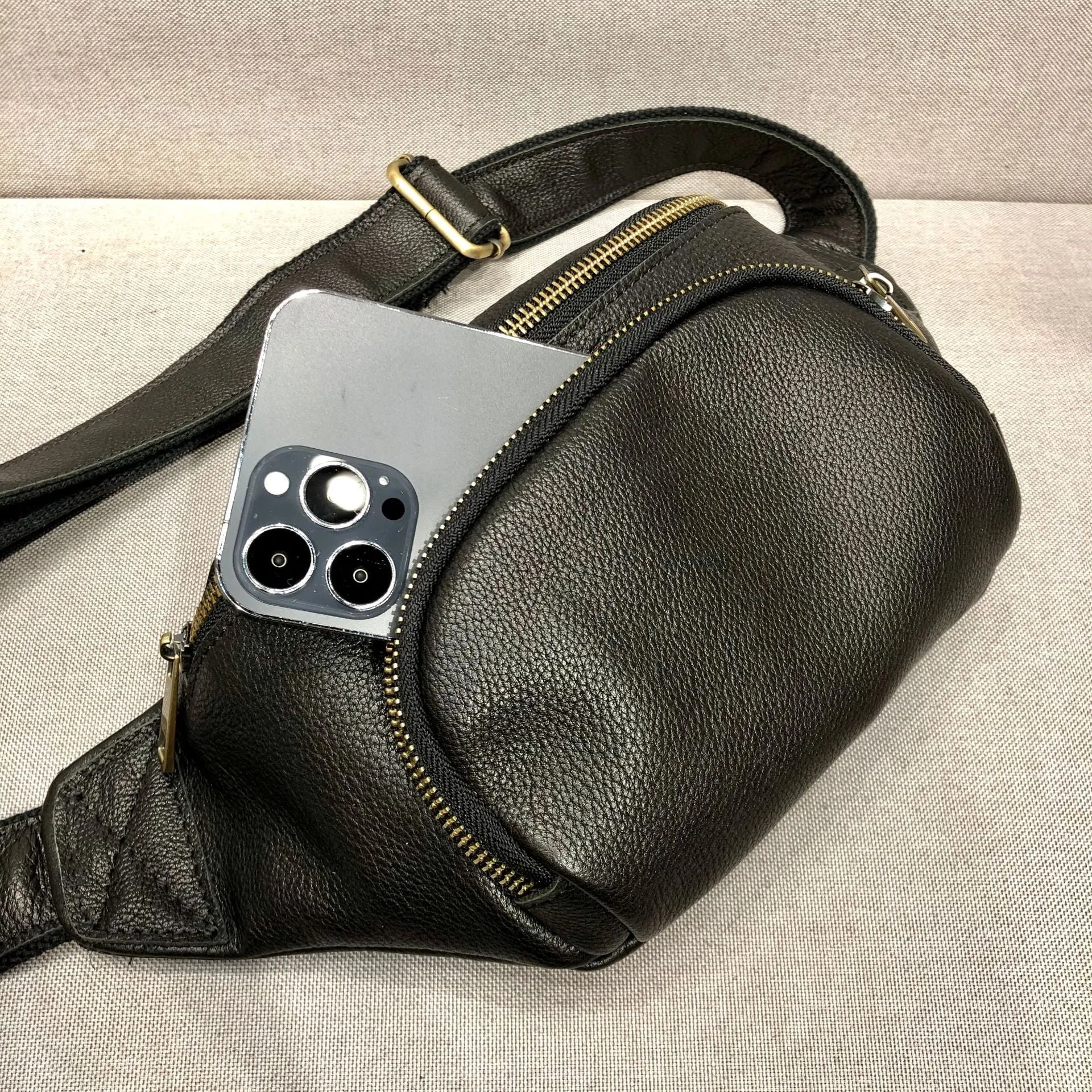 Womens Small Black Leather Sing Bags Chest Bag For Women