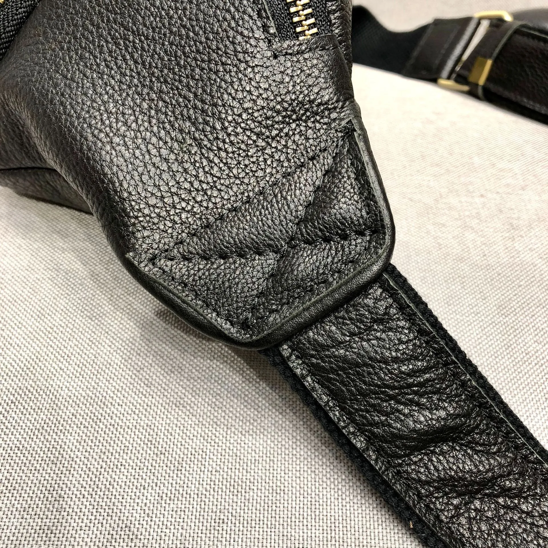 Womens Small Black Leather Sing Bags Chest Bag For Women