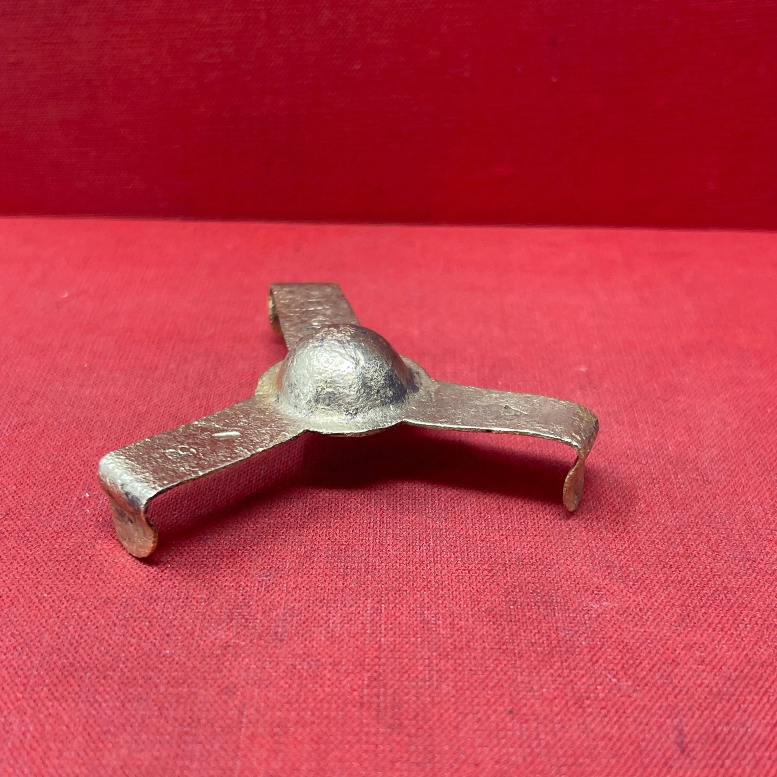 WW1 British  3-Pdr Shell Primer Protection Clip