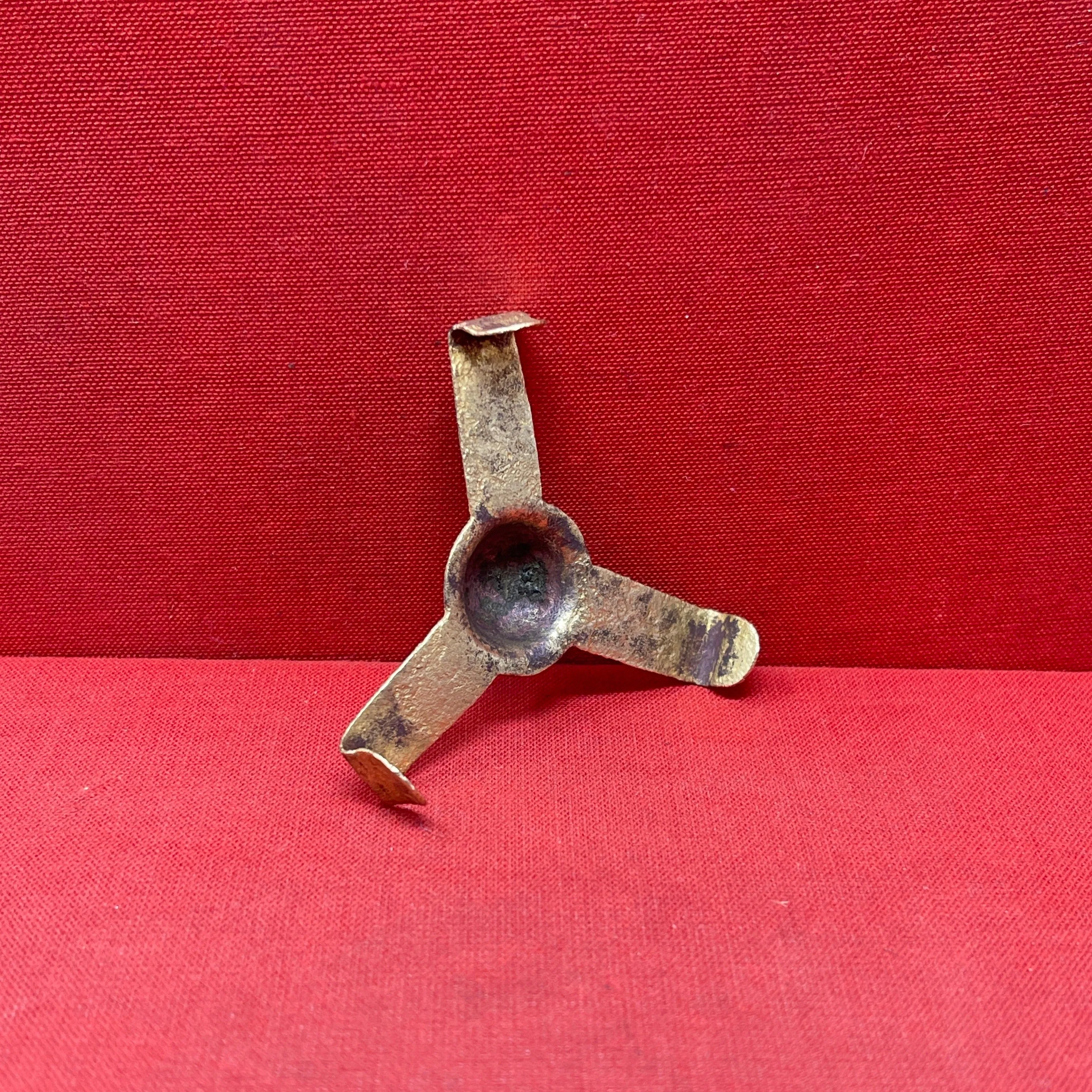 WW1 British  3-Pdr Shell Primer Protection Clip